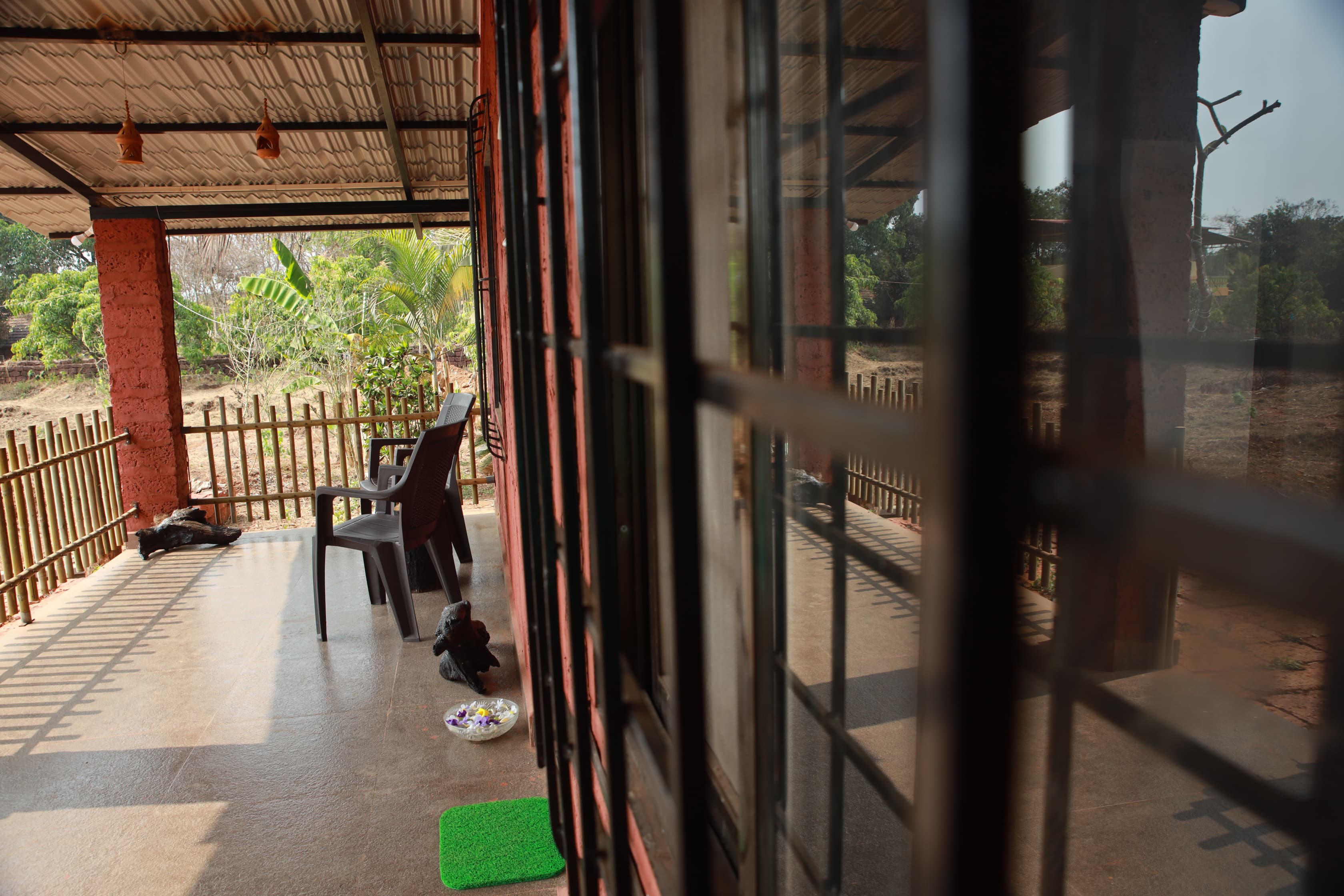 balcony2